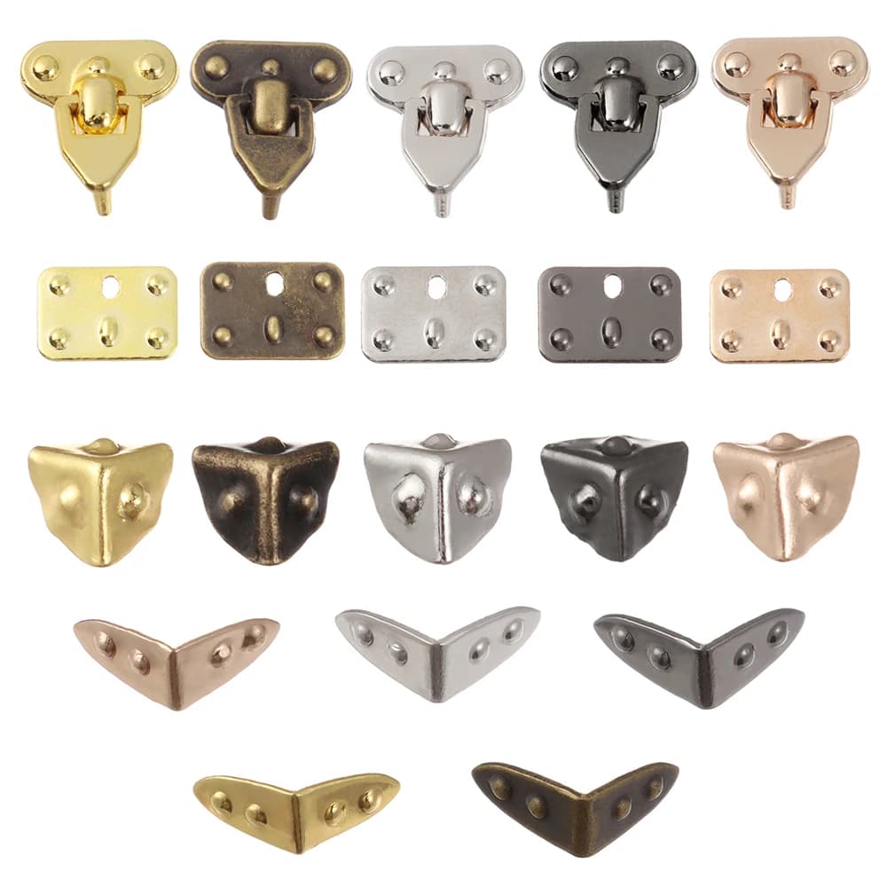 4 قطعة/المجموعة البسيطة المعادن الحرف DIY دليل دمية أكياس حقيبة مربع أجزاء حالة الزاوية حامي الأمتعة جذع اقفال الصناديق اكسسوارات