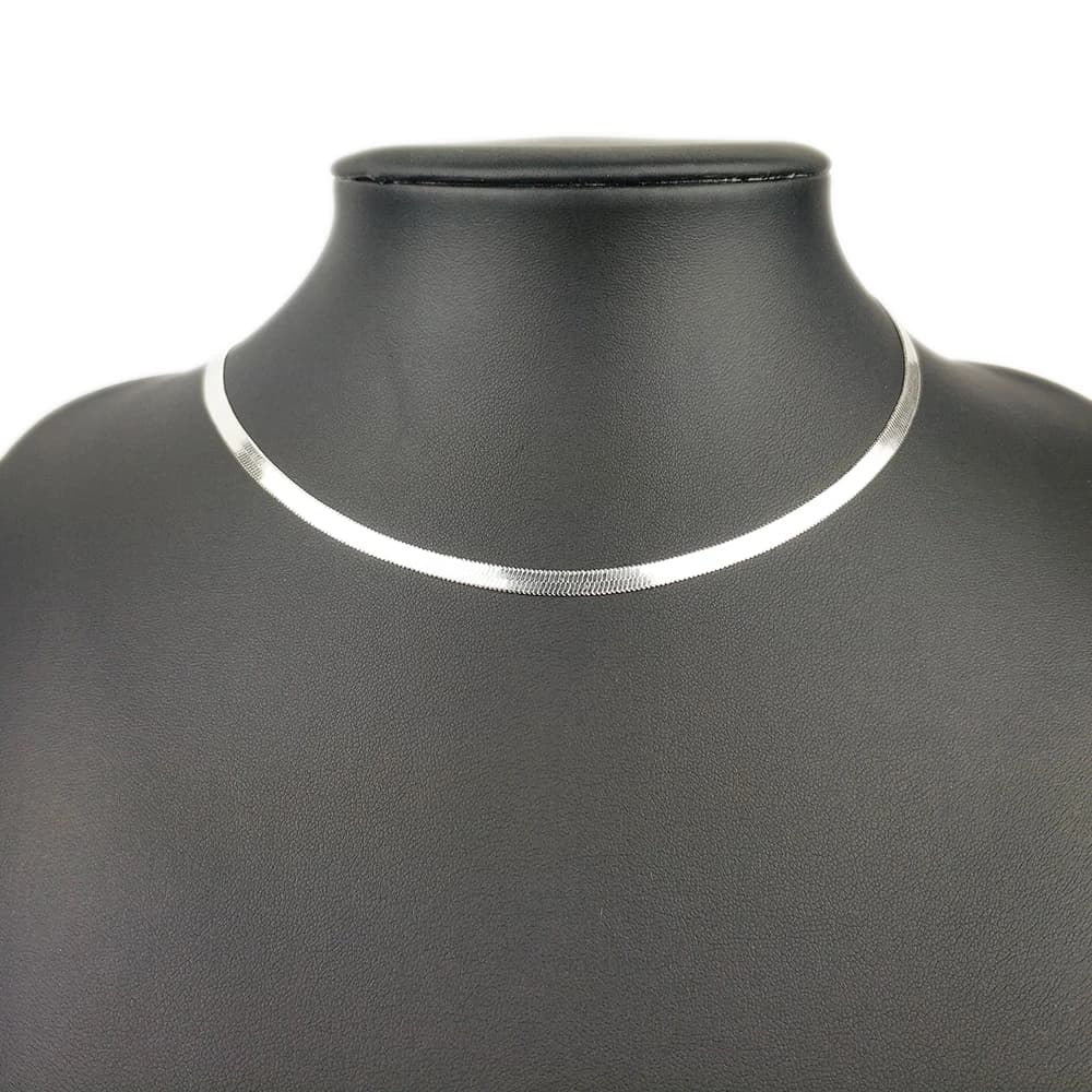 قلادة تشوكر على الرقبة بتصميم سلسلة بليد، قلادة ثعبان مسطحة مثيرة، مجوهرات هدية للنساء - 2