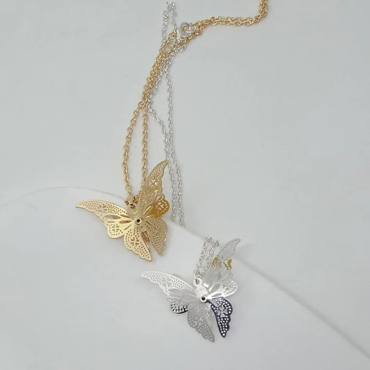 قلادة فراشة مجوفة ثلاثية الأبعاد مع أجنحة طائرة، قلادة من سبيكة الكريستال والزهور، مجوهرات للسيدات - 4