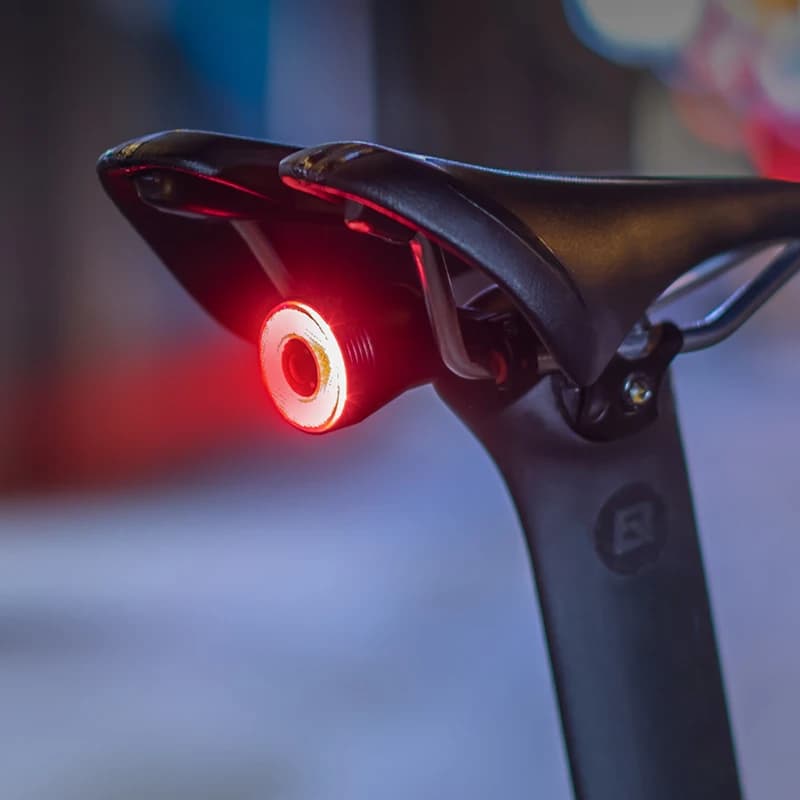 ROCKBROS إضاءة ذكية للدراجة مع مستشعر فرامل تلقائي IPx6 مقاومة للماء إضاءة LED قابلة للشحن إكسسوارات إضاءة خلفية للدراجة Q5 - 6
