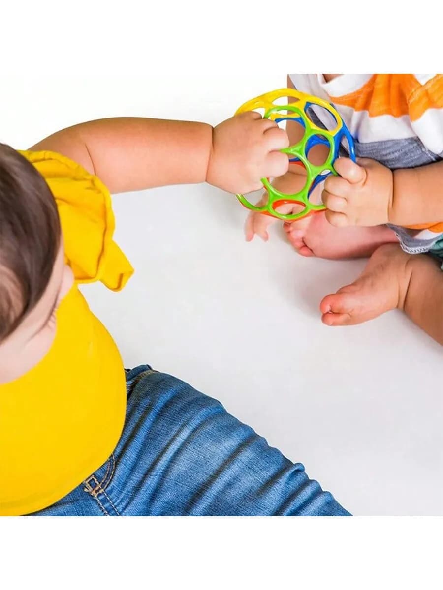 Colorful Baby Grasping Ball Soft Hollow Sensory Teething Toy Easy Grip Hand Catch Play Toy for Newborn Infant Early Development - 2