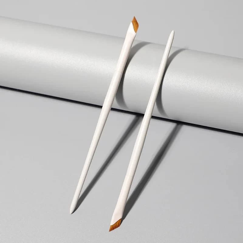 Upgrade Blade Eyeliner Brush Ultra Thin Fine Angle Flat Eyebrow Brush Under The Eye Makeup Brushes Precise Detail Brush white - 4