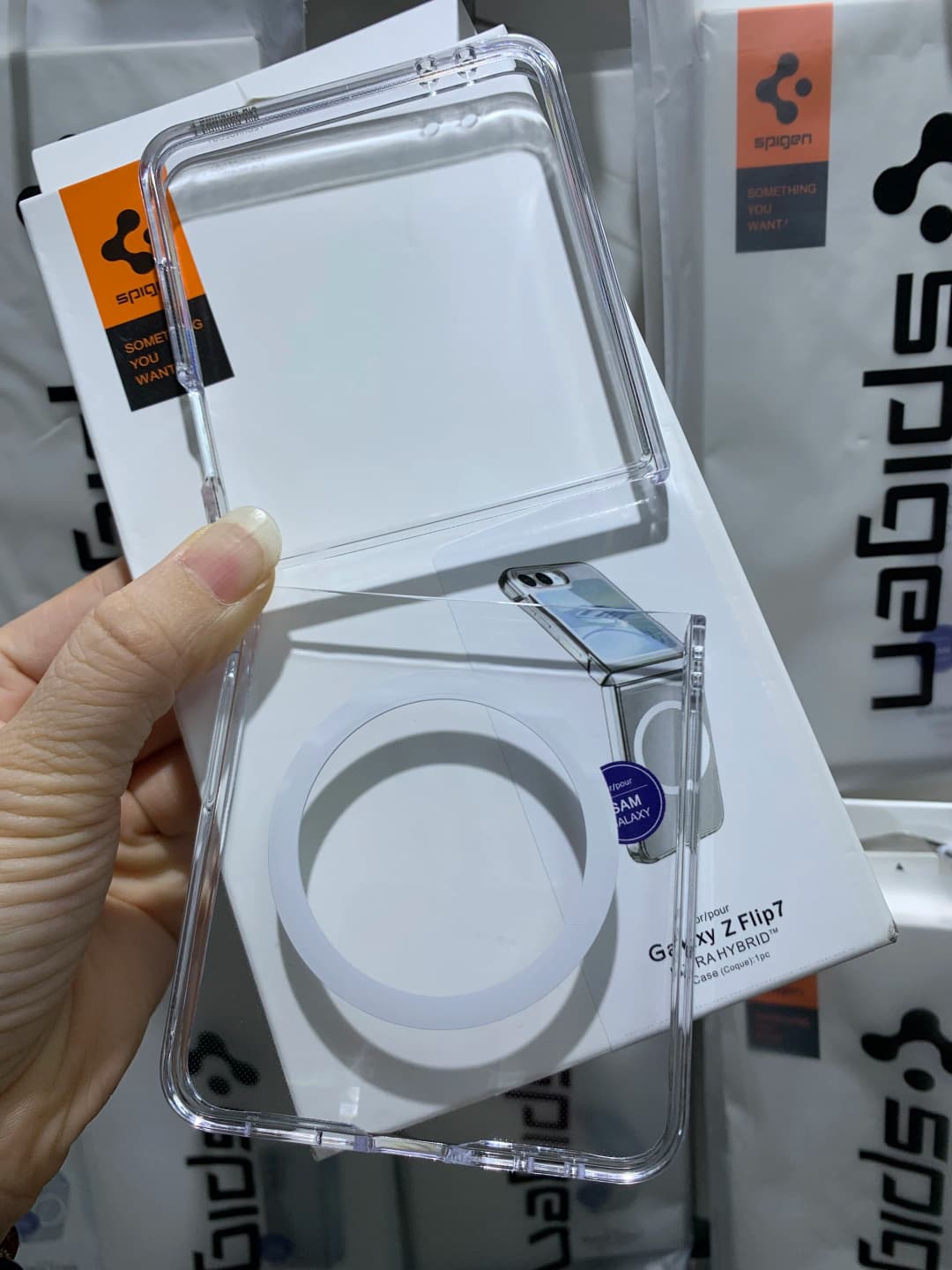 Spigen Ultra Hybrid PC Transparent Magnetic Case For Samsung Z Flip 8 7 6 5 For Magsafe Wireless Charging Flip Protective Cover - 4