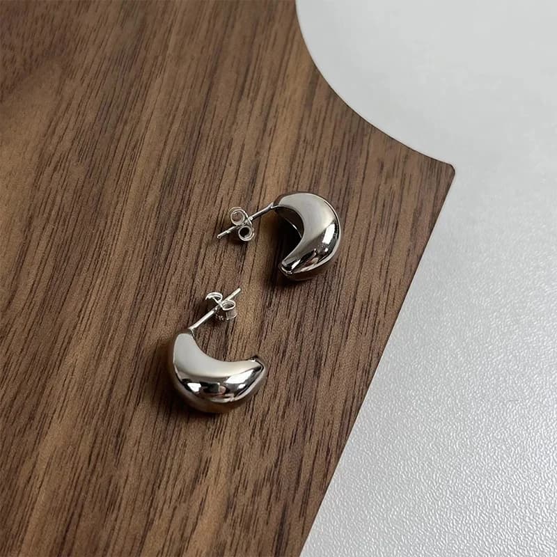 Minimalist women's fashion sense, water drop bean earrings, niche design sense, light luxury, high-end 925 silver needle water d - 5