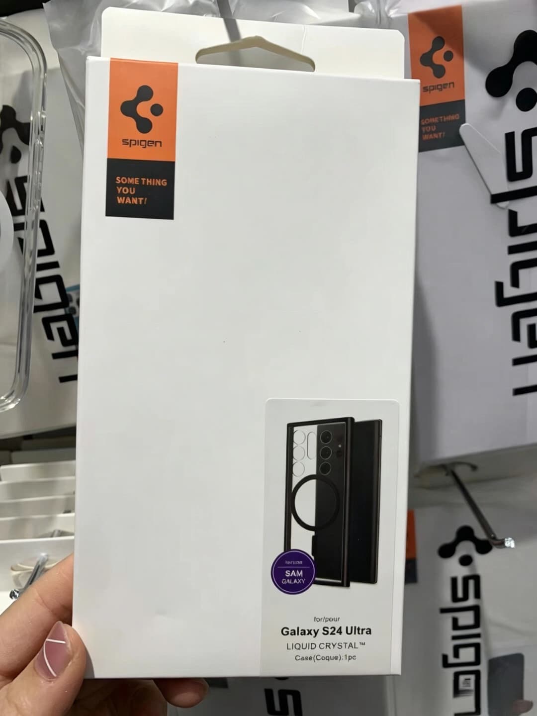 غطاء هاتف شفاف مغناطيسي من Spigen لهواتف سامسونج S25 Ultra وS24 Ultra، غطاء حماية مضاد للسقوط - 3