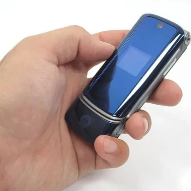 Classic and timeless Motorola K1 mobile phone folding style flip phone suitable for backup nostalgic phone - 2