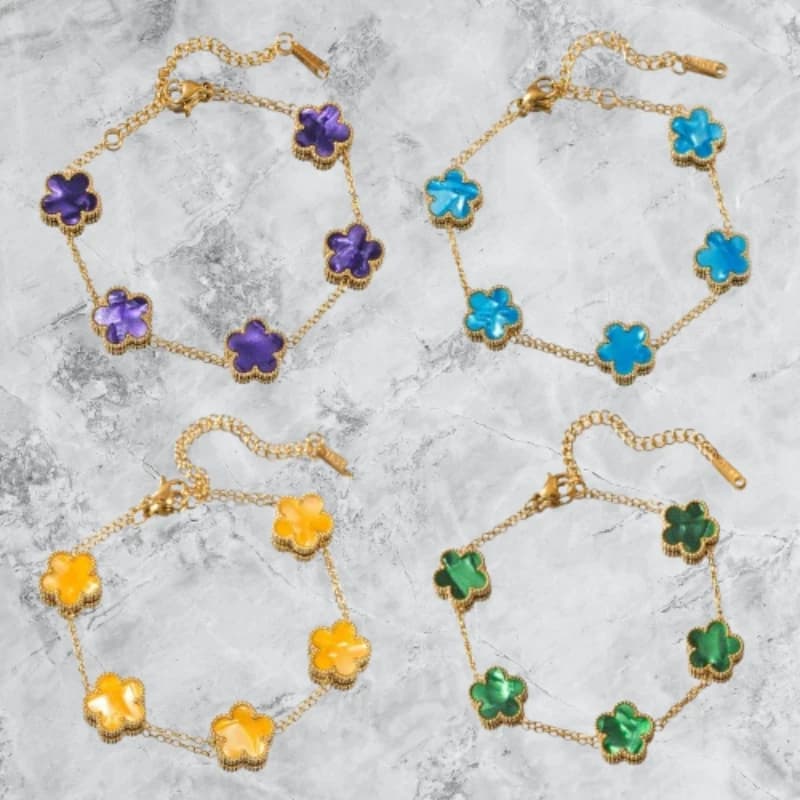 أسورة من التيتانيوم الفاخر على شكل زهرة البرسيم ذات الخمس أوراق، مطلي بالذهب عيار 18 قيراط، هدية أنيقة