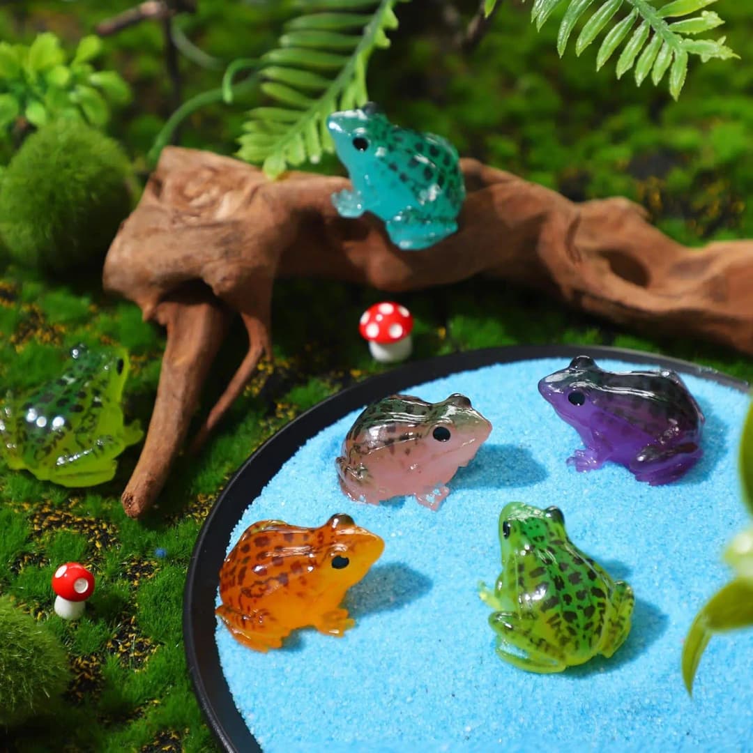 50/20Pc Miniature Frog Figurines Luminous Mini Resin Frog Figures Garden Decor DIY Terrarium Craft for Moss Landscape Decor - 2