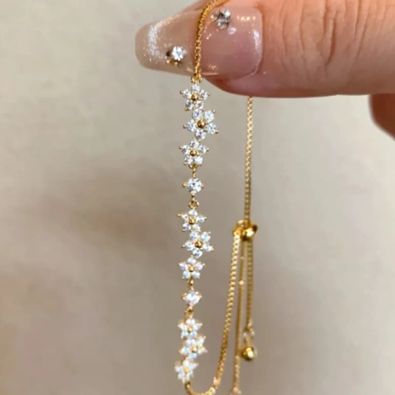 سوار قابل للسحب مرصع بالكريستال والزركونيوم على شكل زهرة، سوار فاخر مرصع بالكريستال الهندسي، مجوهرات يومية للنساء - 5