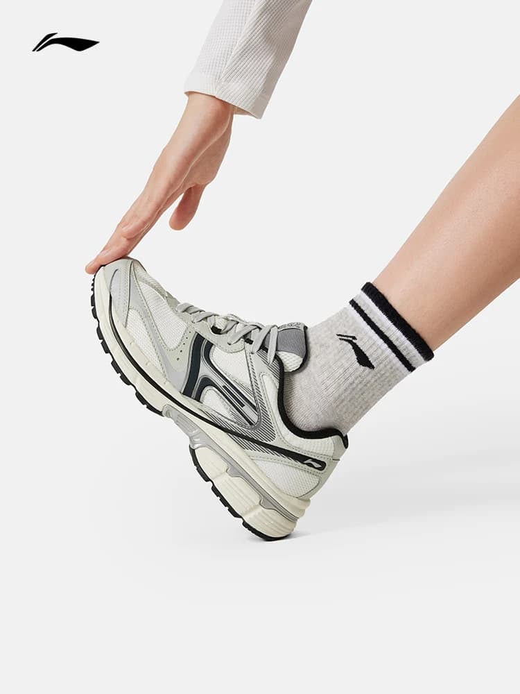 Li Ning Besturn P1000 | Women's lightweight shock-absorbing, rebounding, breathable, retro and trendy versatile running shoes - 4