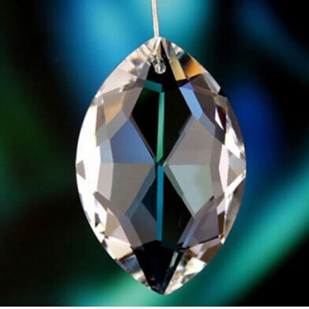 1pc Clear Crystal Horse Eyes Hanging Pendants Glass Refraction Prism Sun Catcher Chandelier Parts for Curtain Wedding Decoration - 3
