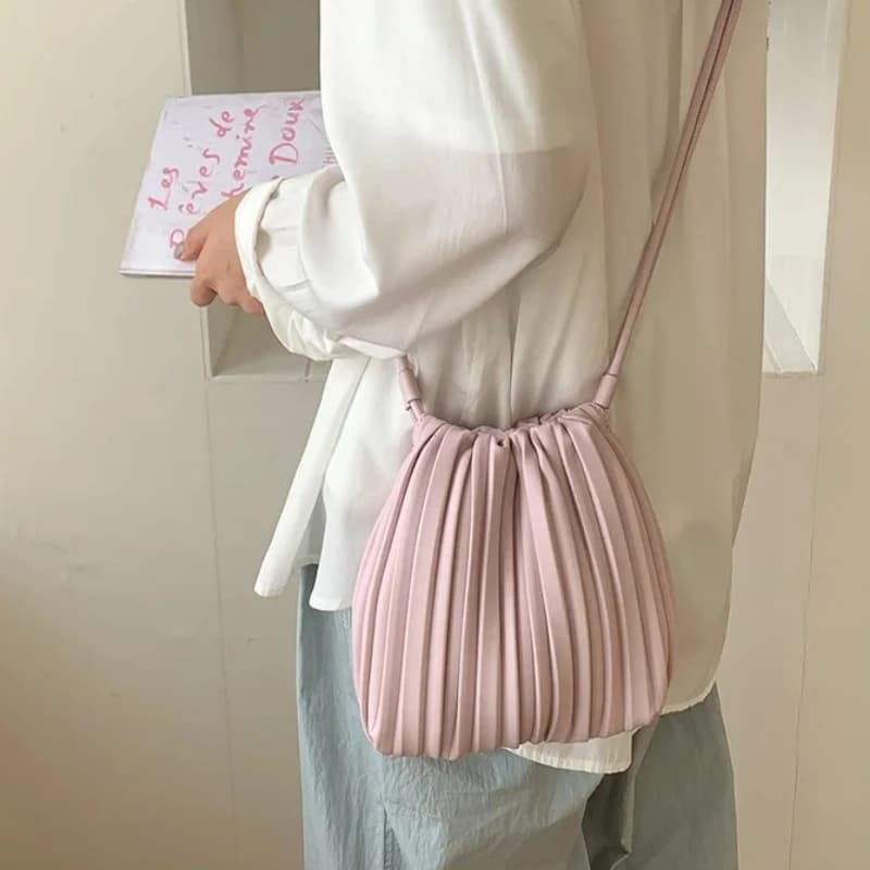 Summer Fashion New Crossbody Bag Women's PU Single Shoulder Mini Bag Luxury Versatile Pleated Casual Small Square Bag Handbags - 4
