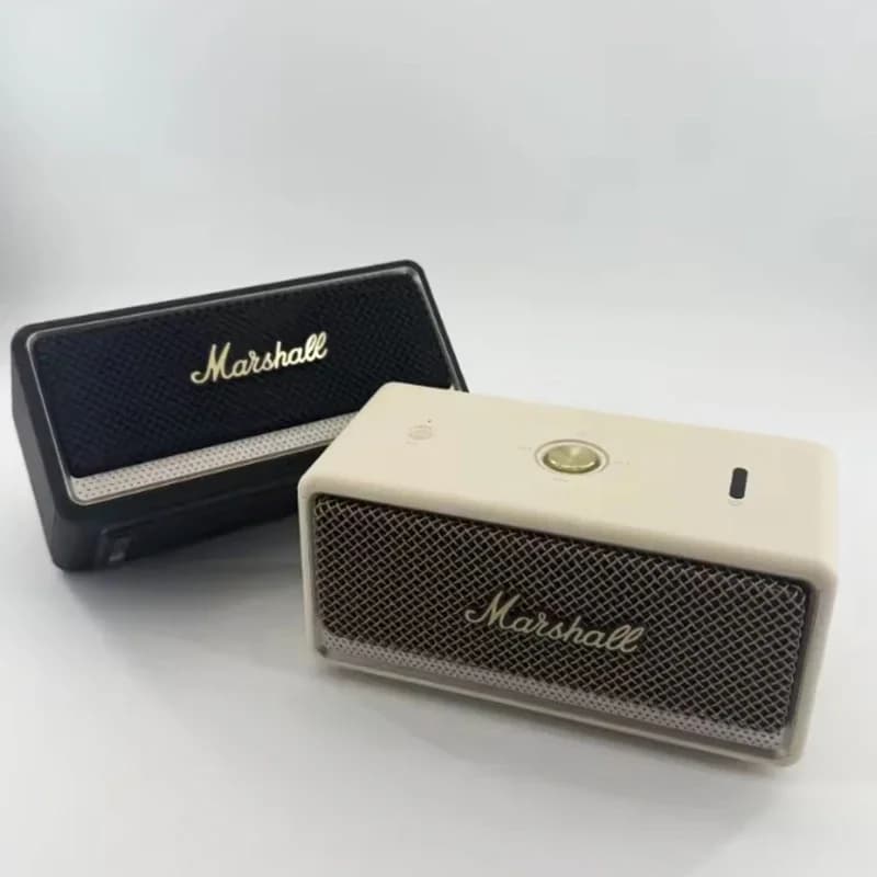 سماعة بلوتوث محمولة Marshall M-ONE، لاسلكية، مقاومة للماء IP67، مضخم صوت بجهير غني، مثالية للتنزه والتخييم والاستخدام المنزلي - 4