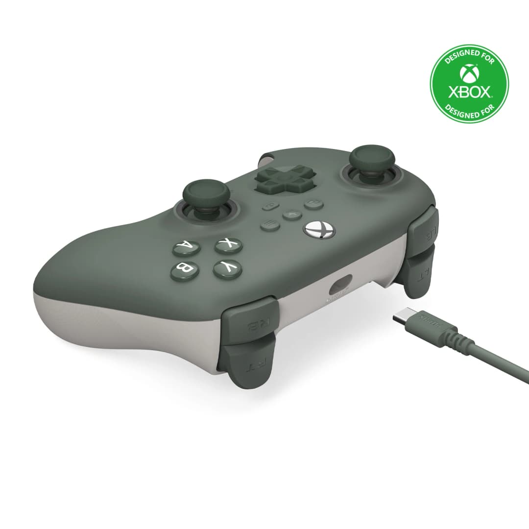 وحدة تحكم سلكية 8BitDo Ultimate C مع عصي تحكم بتأثير هول، وحدة تحكم ألعاب USB لـ Xbox Series X وSeries S وXbox One وأجهزة الكمبيوتر بنظام Windows. - 3