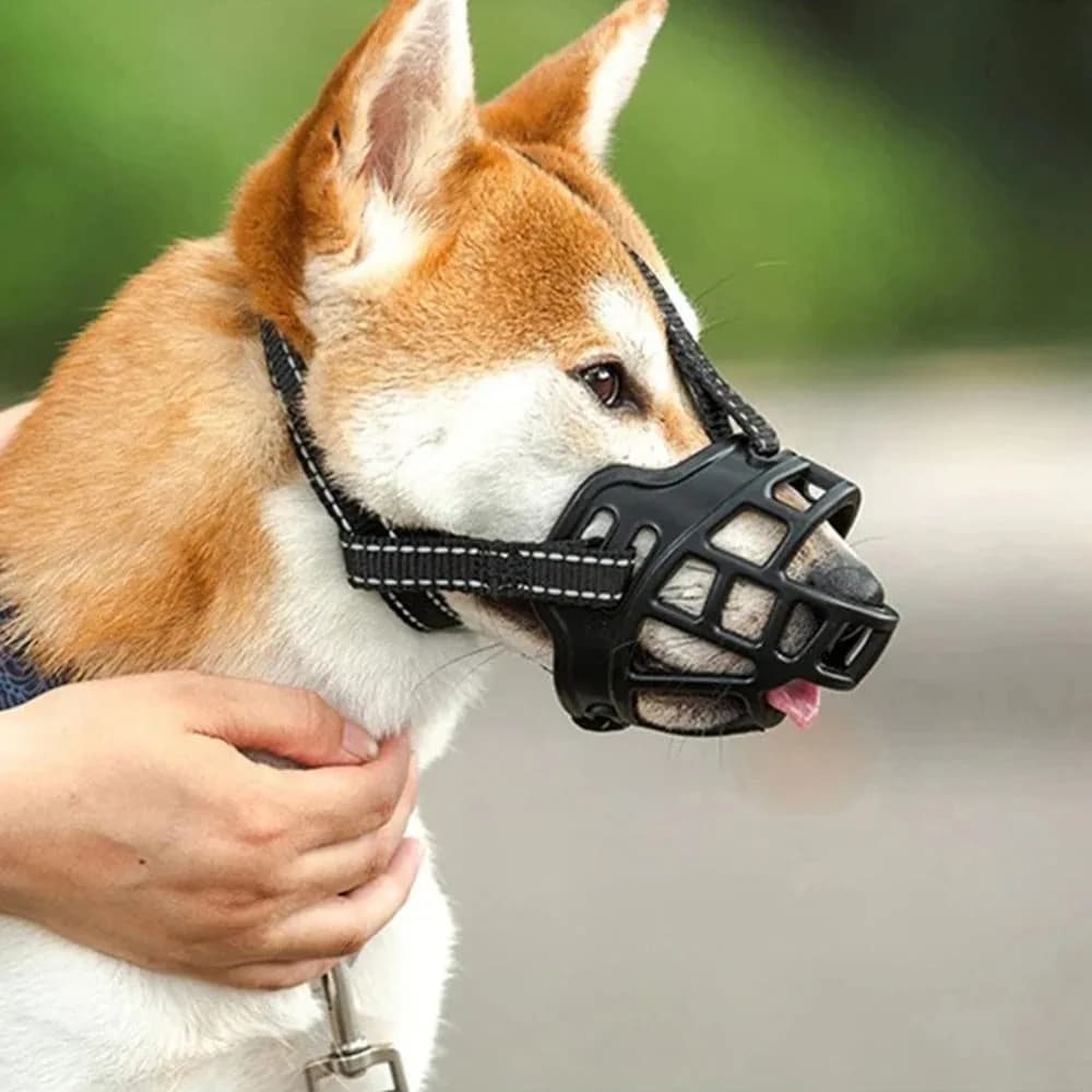 1pc/2pcs Adjustable Dog Muzzle Anti-Biting Dog Mouth Cover With Reflective Strip Can Drink Water Breathable Plastic - 4