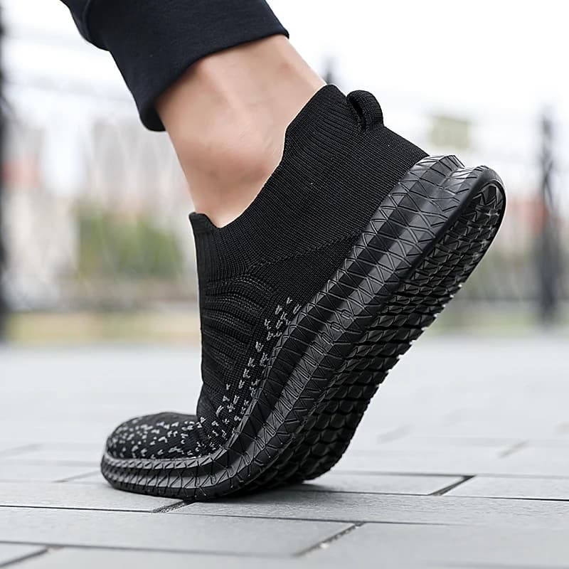Breathable Men Casual Shoes Lightweight Outdoor Male Walking Shoes Anti-slip Men's Sneakers Slip on Flats Vulcanized Shoes 2023 - 5