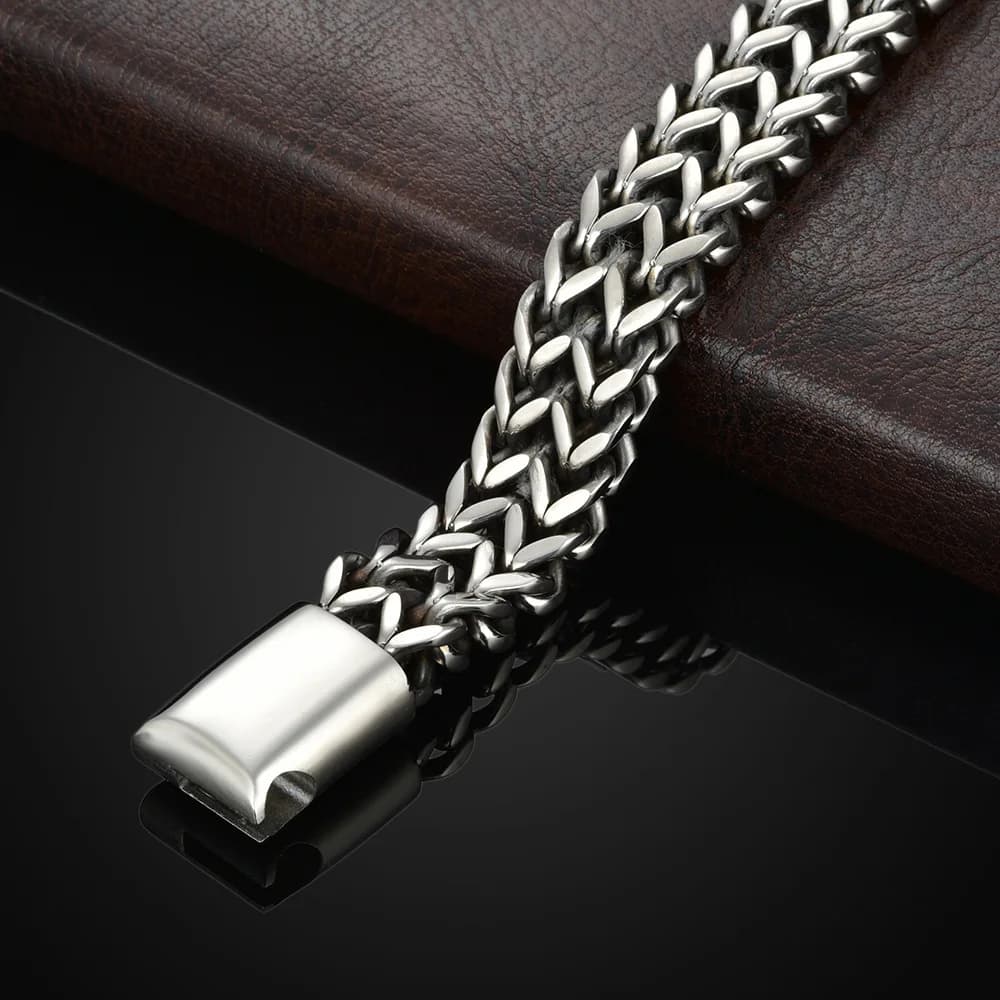 Stainless Steel Braided Double Row Front and Rear Fish Scale Alloy Magnetic Buckle Bracelet with Keel Jewelry New Model - 2