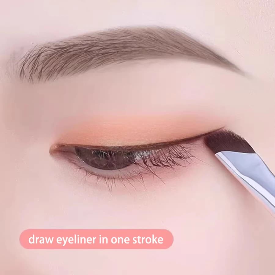 Sickle Eyeliner Brush Eyeshadow Blade Brush Detail Brush Diagonal Eyebrow Brushes Undereyelid To Sleeping Silkworm Makeup Tools - 2