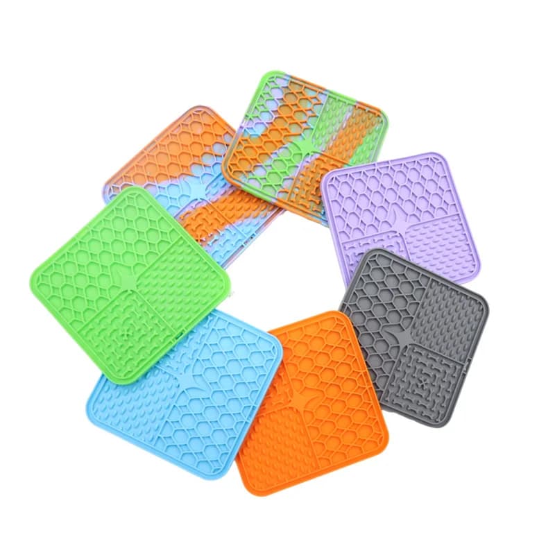 Pet Lick Silicone Mat for Dogs Pet Slow Food Plate Dog Bathing Distraction Silicone Dog Sucker Food Training Dog Feeder Supplies - 6