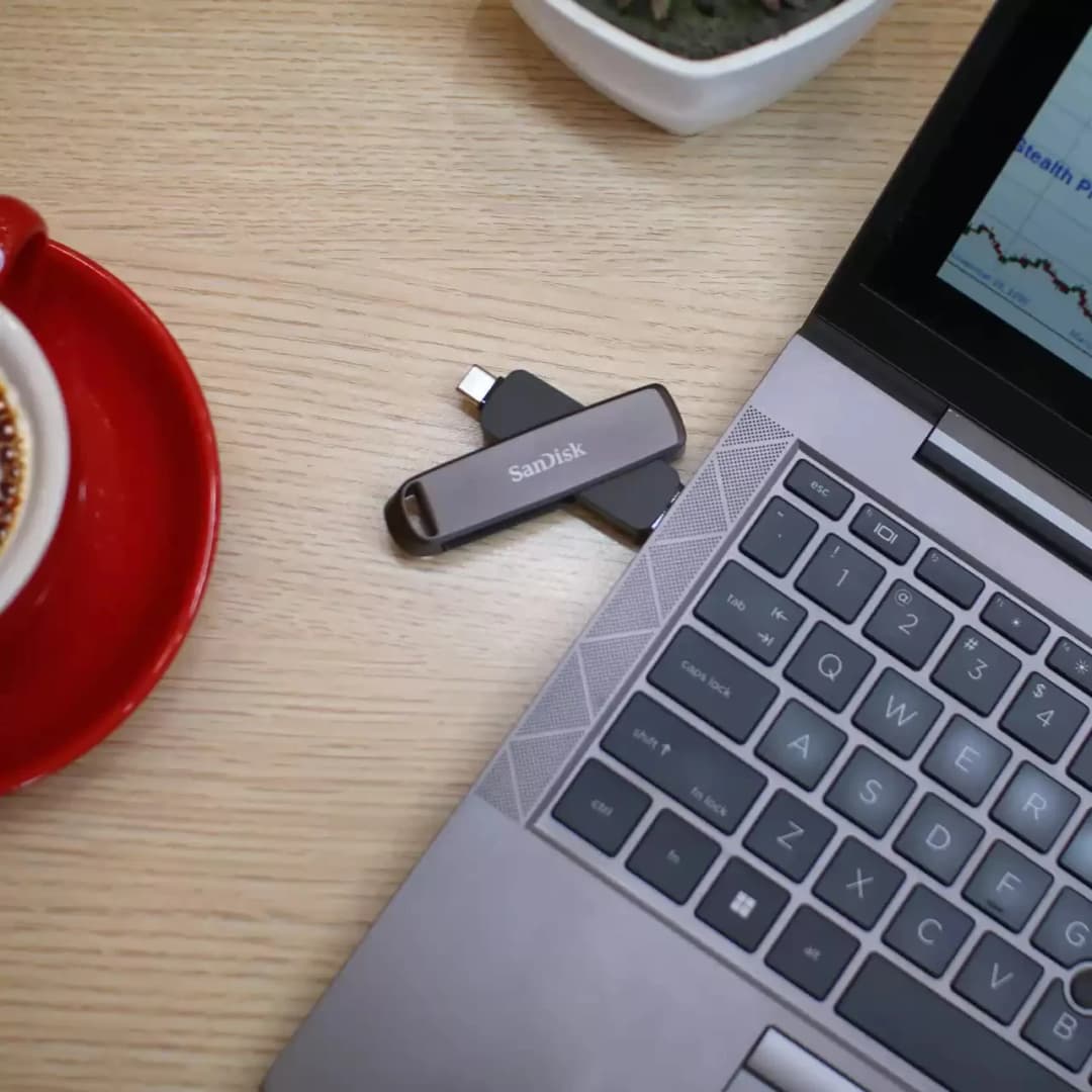 محرك أقراص فلاش SanDisk Extreme PRO Dual USB 3.2 Type-C أقراص صلبة USB سعات 256 جيجابايت 512 جيجابايت 1 تيرابايت 2 تيرابايت OTG Stick Pendrive لهاتف iPhone 15 و16 - 6