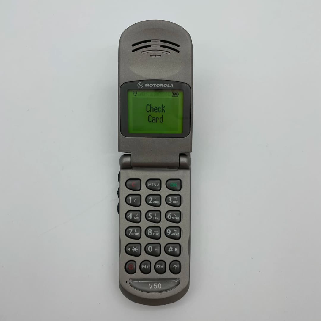 Refurbished Motorola V50 Original V50 Detachable Battery 600mAh 2G Cell Phone Wholesale Free shipping Only Support English - 4