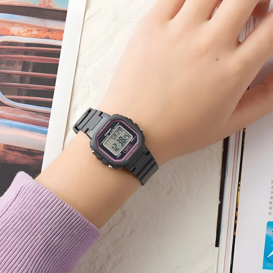 Casio watch for women LED versatile trendy Multifunctional  Electronic Watch relogio LA-20WH-8A - 6