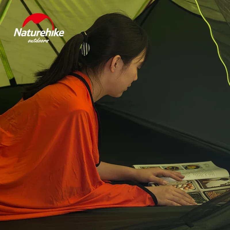 بطانة كيس نوم من Naturehike خفيفة الوزن ومرنة مناسبة للتخييم والسفر - 4