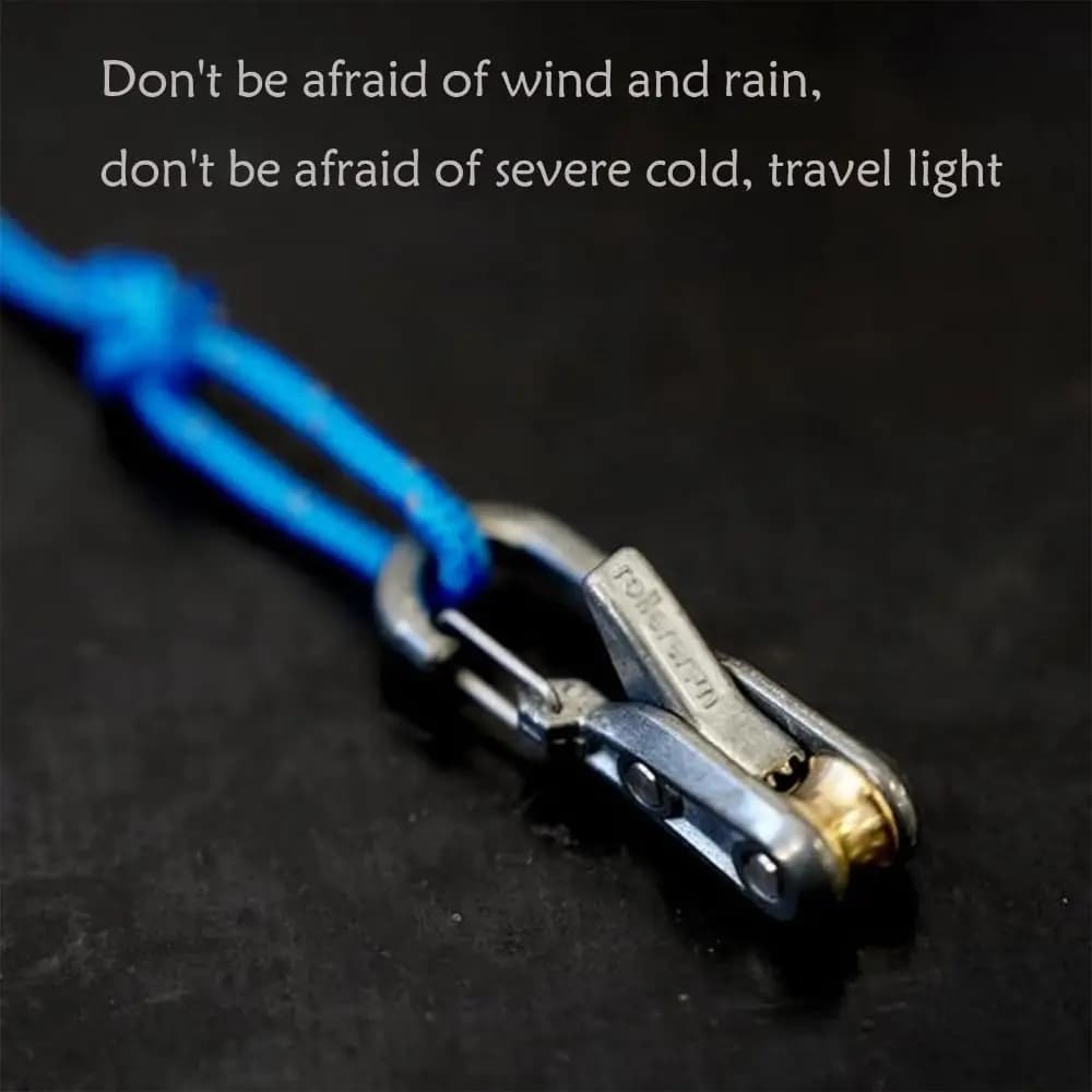 حبل بقفل مشبك مع مشد بكرة و6 خطافات ومشدات باراكورد قوية لسهولة التشغيل وسحب الكابل السريع للتخييم - 3