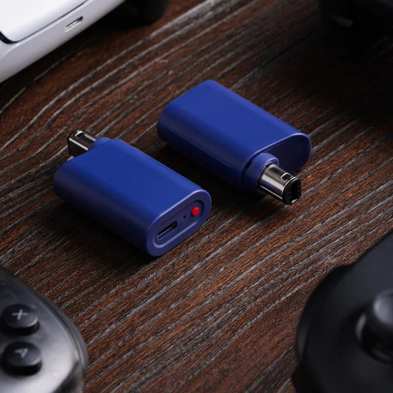 8BitDo Bluetooth Retro Receiver for NGC, Wii and Windows, Compatible Xbox Series Controller, Switch Pro and PS5, 4 Controller - 2