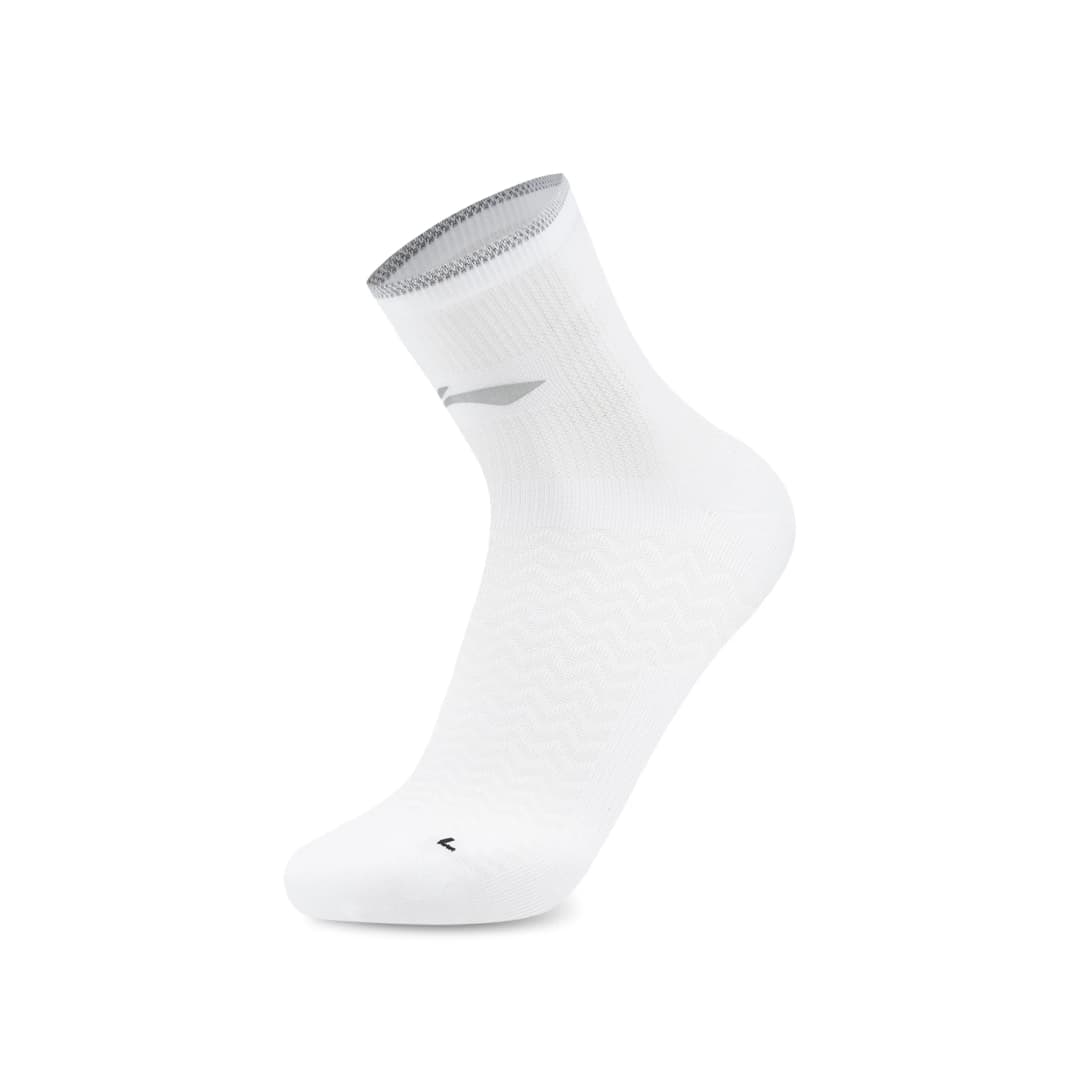 Li-Ning Unisex Running Socks 77.6%Nylon 19.8%Spandex 2.6%Polyester 22-28cm Reflective Breathable LiNing Durable Socks AWSW091 - 3