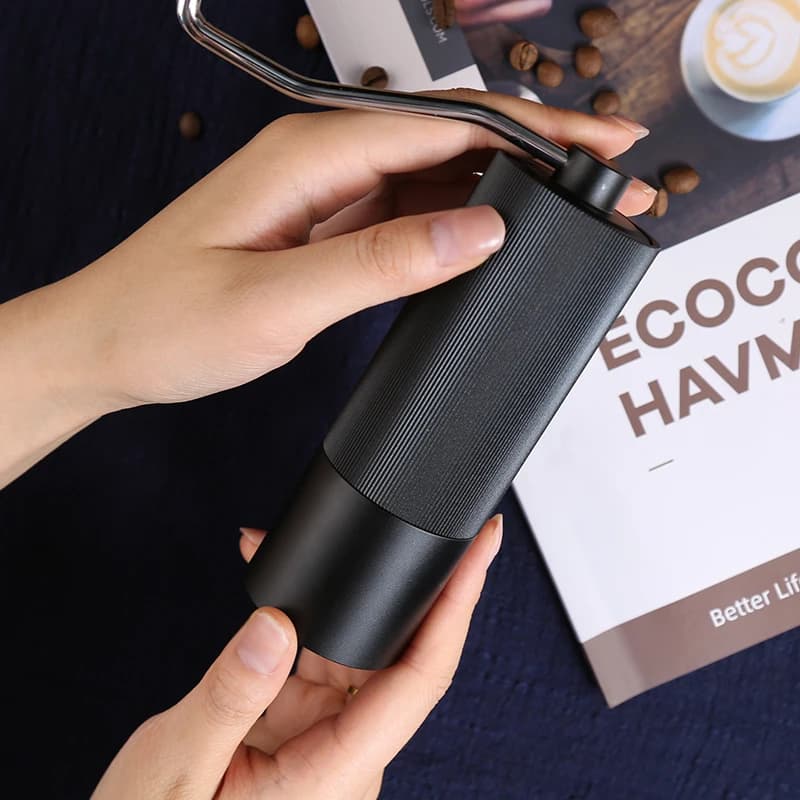 مطحنة قهوة يدوية منزلية محمولة، شفرة من الفولاذ، مصنوعة من سبائك الألمنيوم - 3