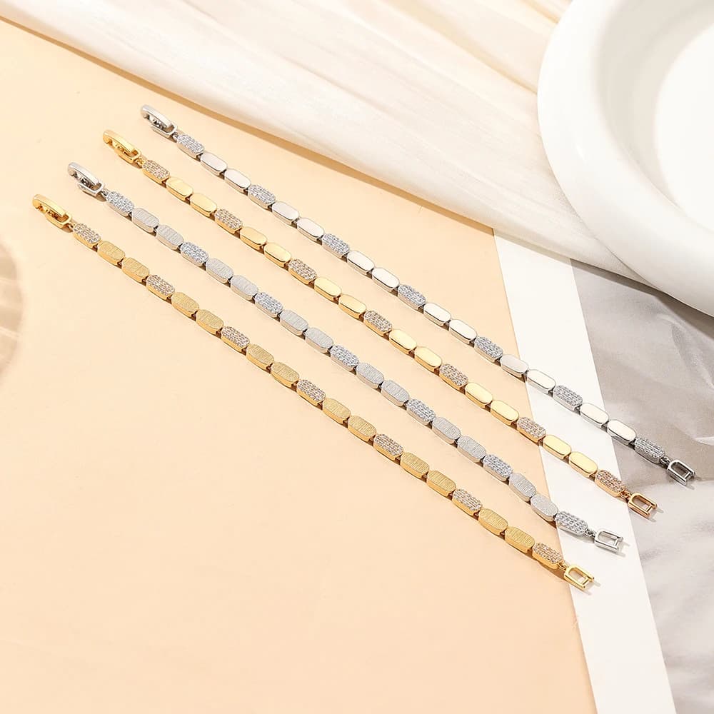 سوار فاخر مرصع بالزركونيوم مشرق ولامع، مجوهرات نسائية CN8105-SL هدية عيد الميلاد - 6