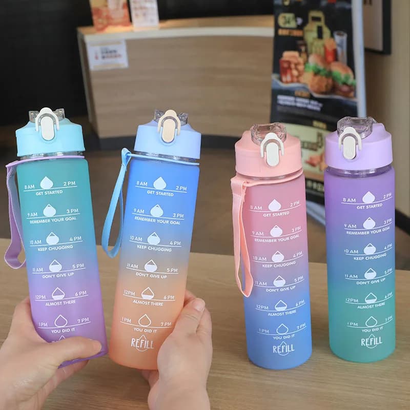 Large Capacity Gradient Color Water Bottle for Sports Fitness Leak Proof Shatterproof Odorless PC Material