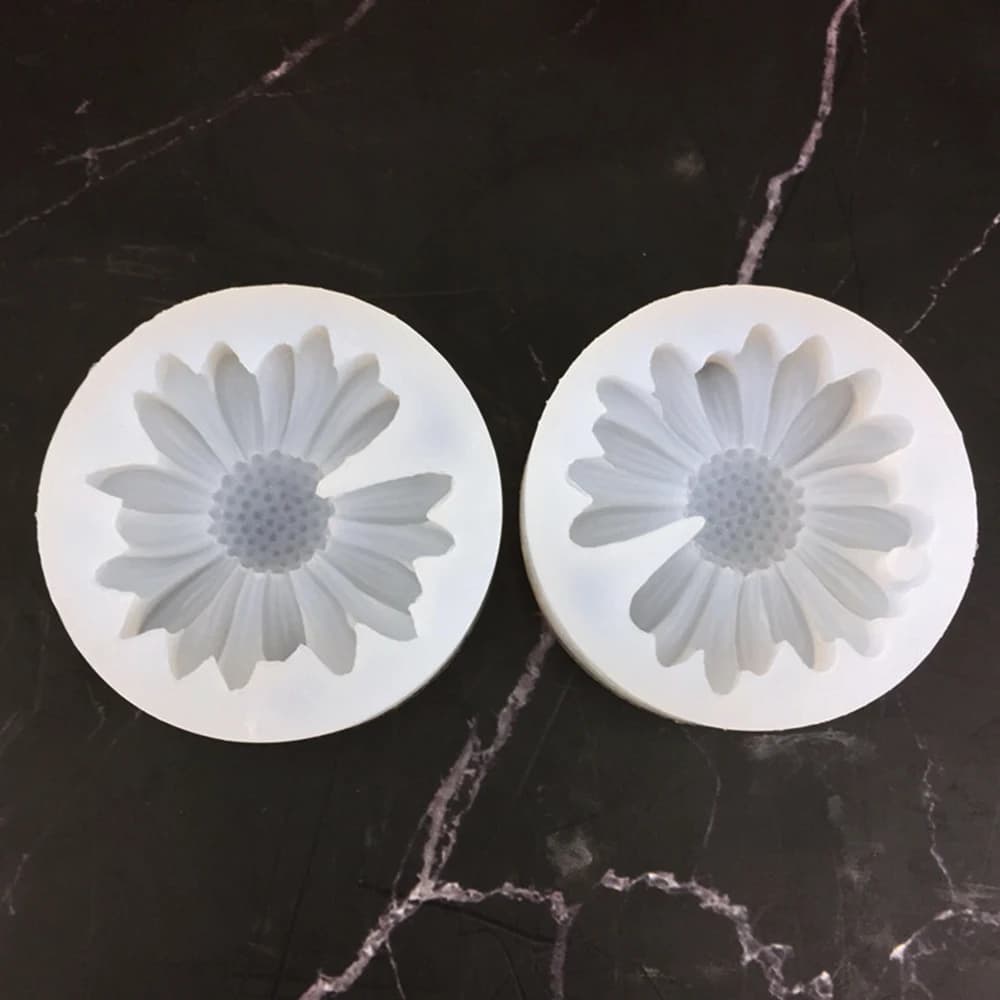 Daisy Candle Mold Silicone Gypsum Aromatherapy Epoxy Scented Resin Soap Flower Handmade for Candle Making Tools Gifts - 4
