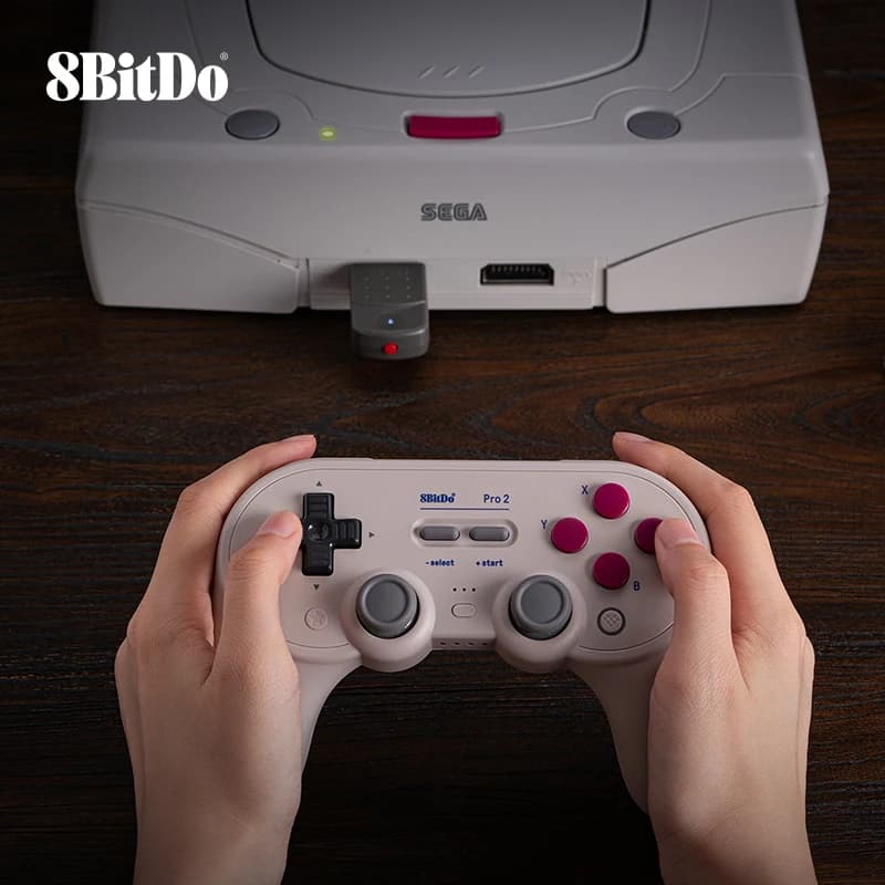 محول 8BitDo Retro Receiver لـ Saturn، Windows 11/ 12، متوافق مع Xbox Series، Xbox One، Switch Pro، وحدة تحكم PS5، PS4 - 2