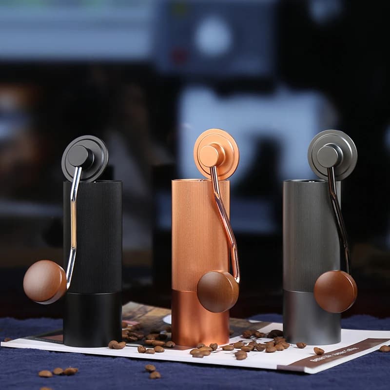 مطحنة قهوة يدوية منزلية محمولة، شفرة من الفولاذ، مصنوعة من سبائك الألمنيوم