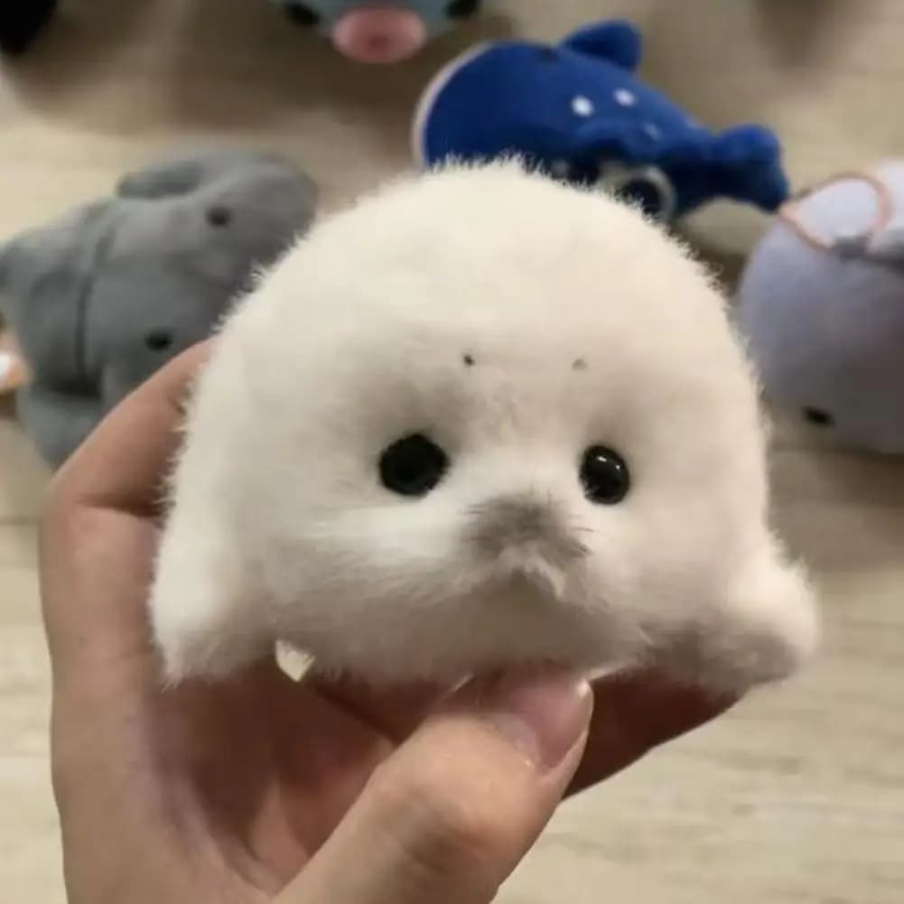 Cute Seals Plush Keychain Soft Kawaii Seal Plushie Animal Pendant Car Ornaments Fashion Stuffed Doll Keyring Car Key Accessories - 4