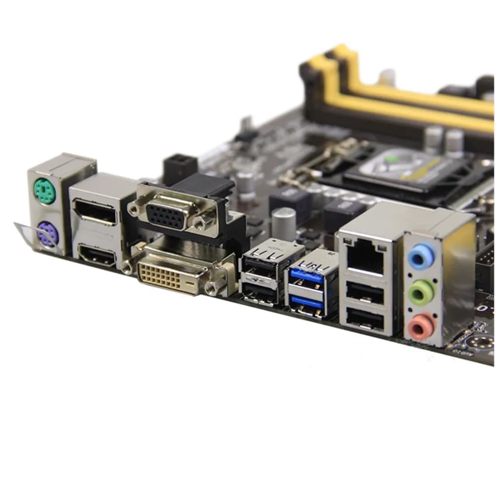 لوحة أم أسوس B85M-E لسطح المكتب، مقبس B85 LGA 1150، تدعم i3 وi5 وi7، ذاكرة DDR3 حتى 32 جيجا، ATX، UEFI BIOS - 4