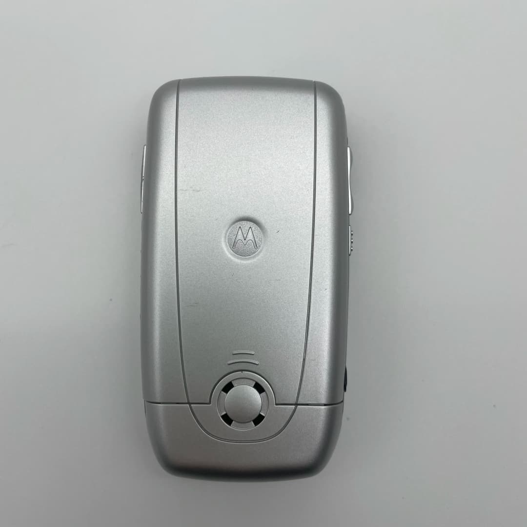 Refurbished Motorola V360 Original V360 Detachable Battery 810mAh 0.3MP Cell Phone Wholesale Free shipping - 3