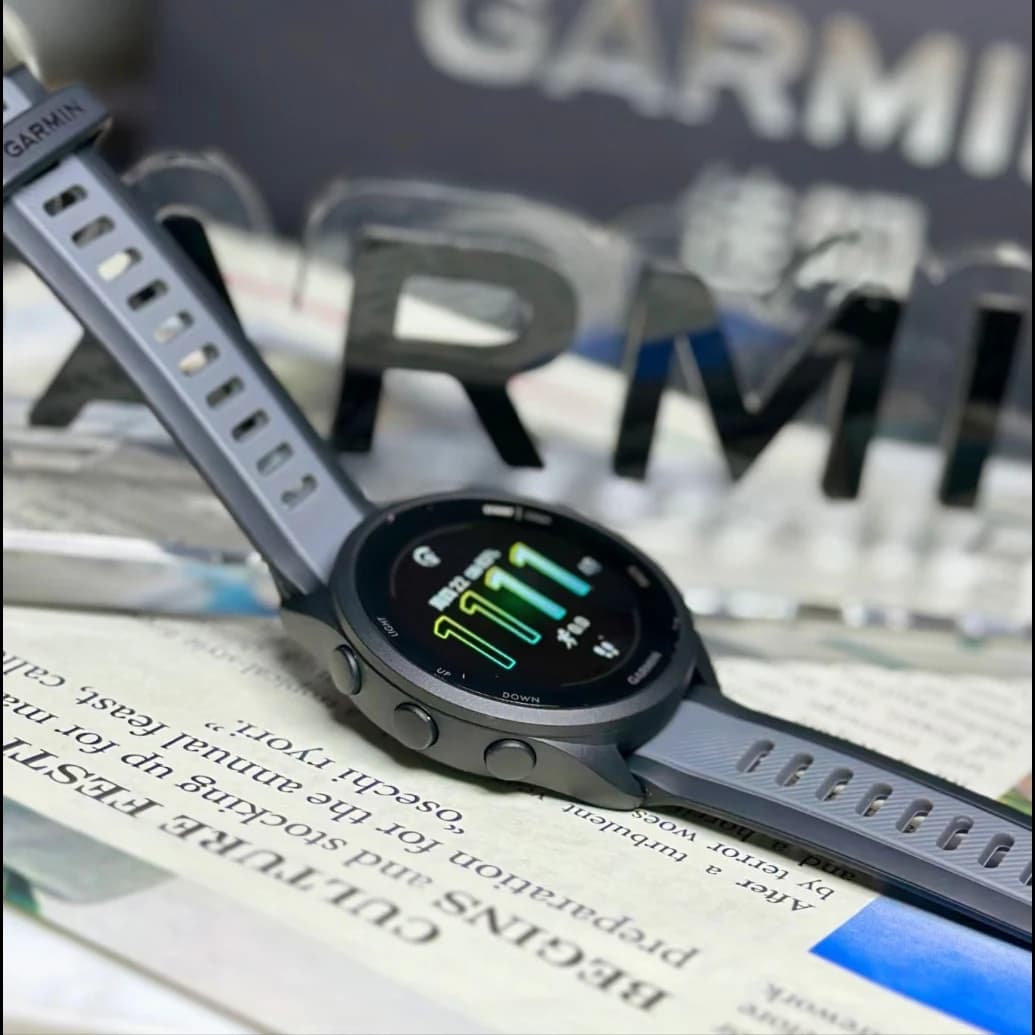 Garmin Forerunner 165 Smartwatch Built-in GPS 43mm 1.2" AMOLED Display 11 days Battery Life Heart Rate Monitor Fitness Tracker - 5