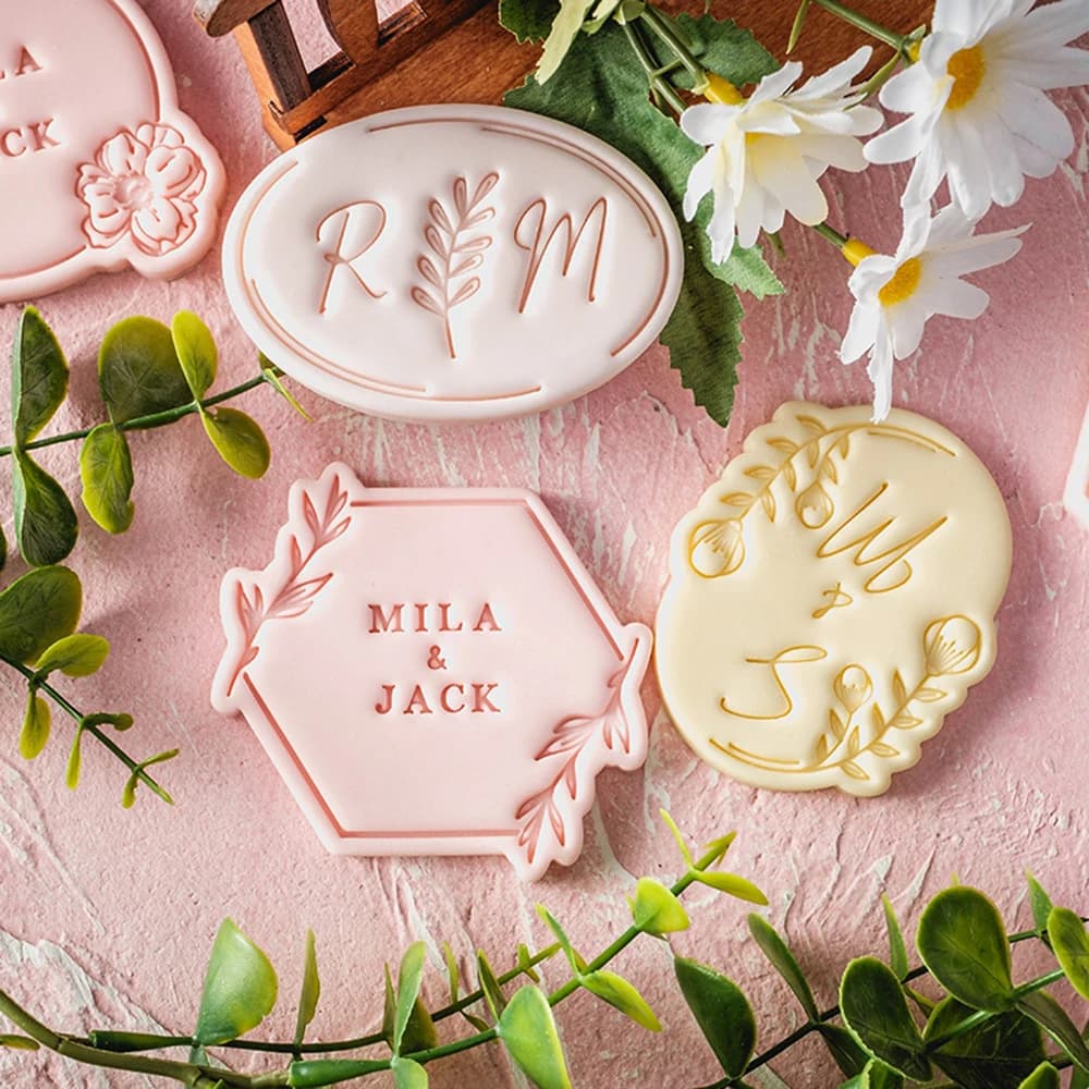 قالب تقطيع كعك الزفاف وأعياد الميلاد مع نقش البركة - أداة خبز يدوية - 3