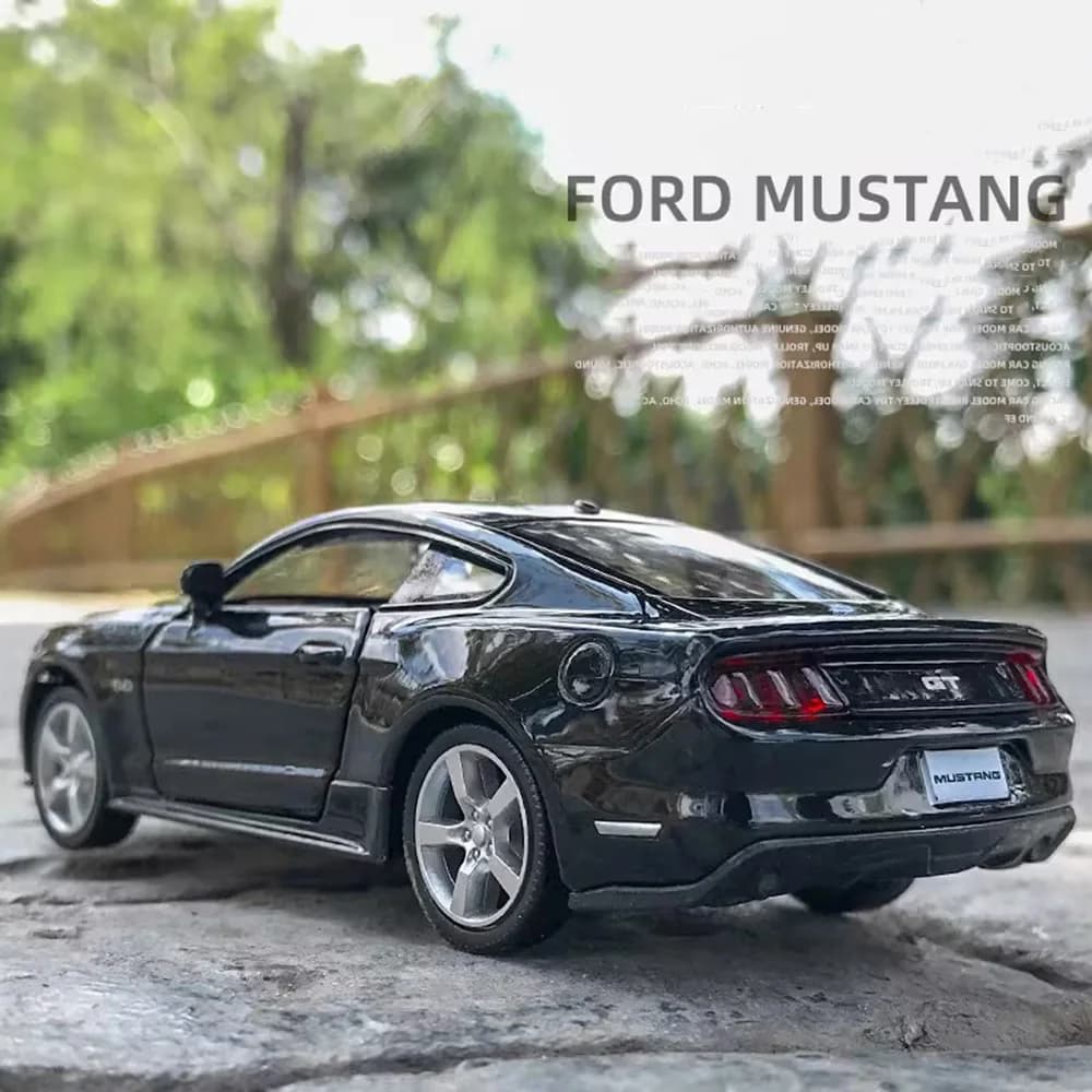 1:36 Alloy Ford Mustang Batmobile Toy Models Cars Doors Opened Rubber Tires Miniature Car Wheel Pull Back Vehicle Model Ornament