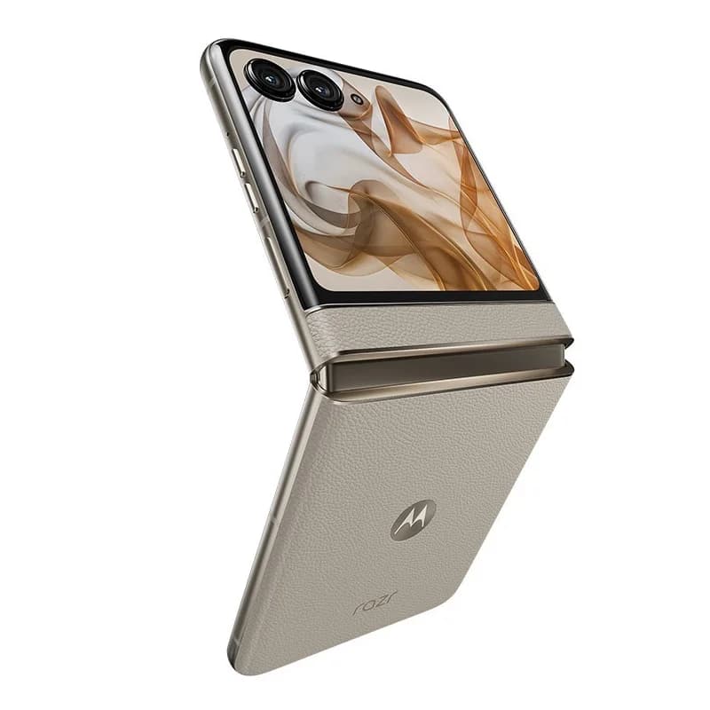 Original Motorola Moto Razr 50 5G smartphone NFC 8GB+256GB 120Hz LTPO AMOLED 6.9'' Tianji 7300X processor. - 3
