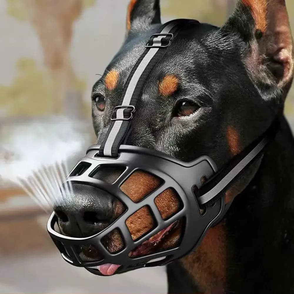 Adjustable Dog Muzzle Anti-Biting Dog Mouth Cover With Reflective Strip Can Drink Water Breathable Plastic - 2