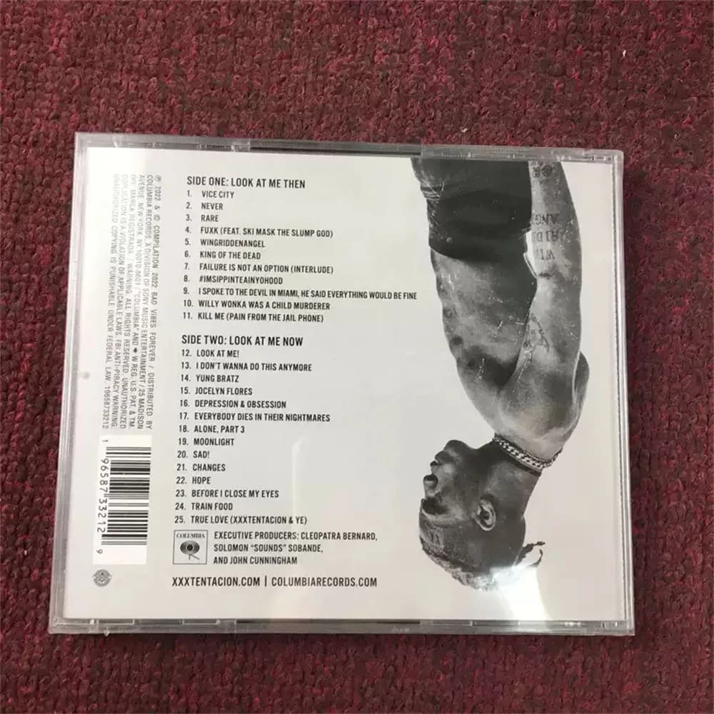 تم إصدار الألبوم "Look At Me: XXXTENTACION" رسميًا من قبل Bad Vibes Forever تحت Sony Music في 10 يونيو 2022، بأسلوب الهيب هوب - 4