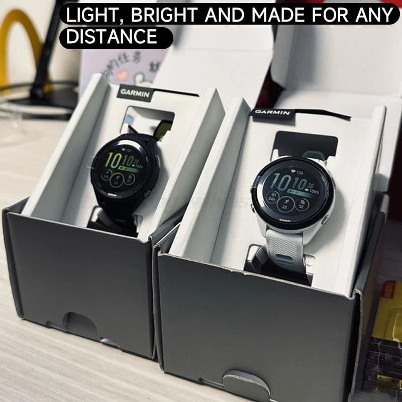 ساعة Garmin Forerunner 265 الذكية للجري مع نظام GPS مدمج وعمر بطارية يصل إلى 13 يومًا وشاشة AMOLED مقاس 1.3 بوصة وتتبع النوم واللياقة البدنية - 4