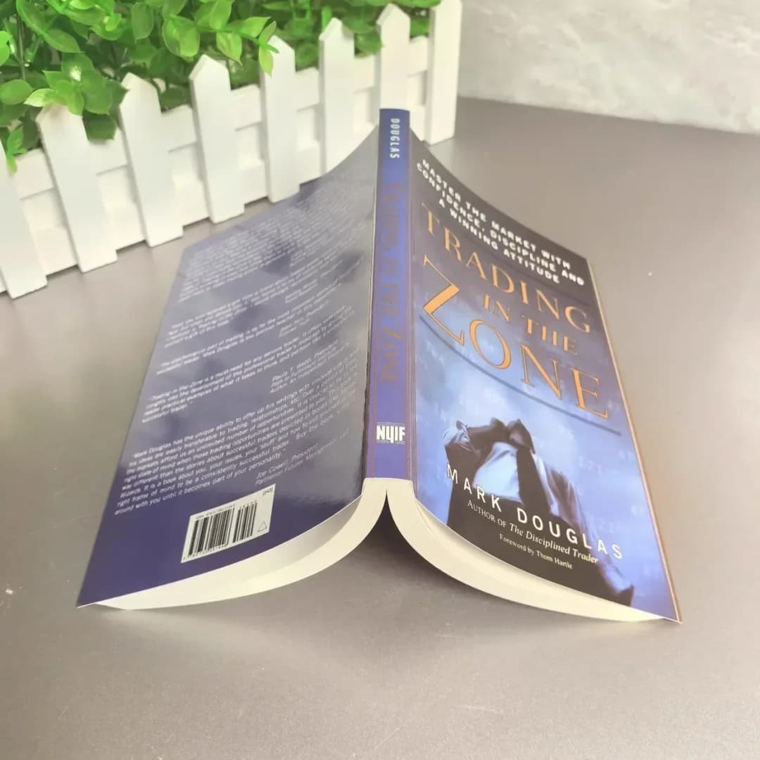 Trading in The Zone By Mark Douglas Master English BookThe Market with Confidence Discipline and A Winning Attitude Paperback - 4