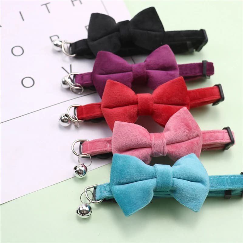 Velvet Cat Collar Solid Color Bowknot Puppy Chihuahua Collars with Bell Adjustable Safety Buckle Cats Bow Tie Pets Accessories - 2