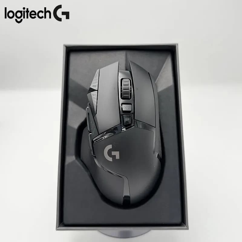 فأرة الألعاب Logitech G502, G502 HERO بإضاءة ملونة وحساسية عالية، مصممة خصيصًا لمقاهي الإنترنت والمهاجع ولاعبي الألعاب الإلكترونية