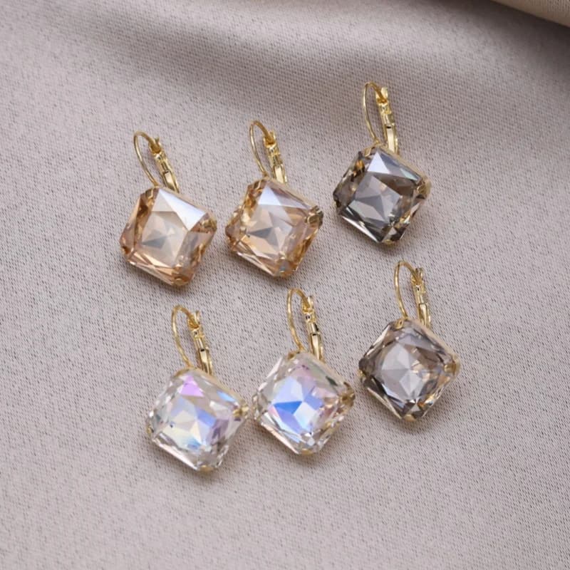 Korean new design fashion jewelry 14K gold plated luxury flashing square crystal earrings elegant women's party accessories - 4